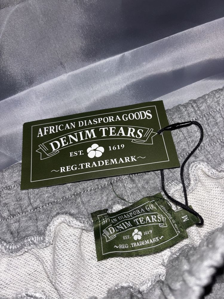 Calções Denim Tears Cinza