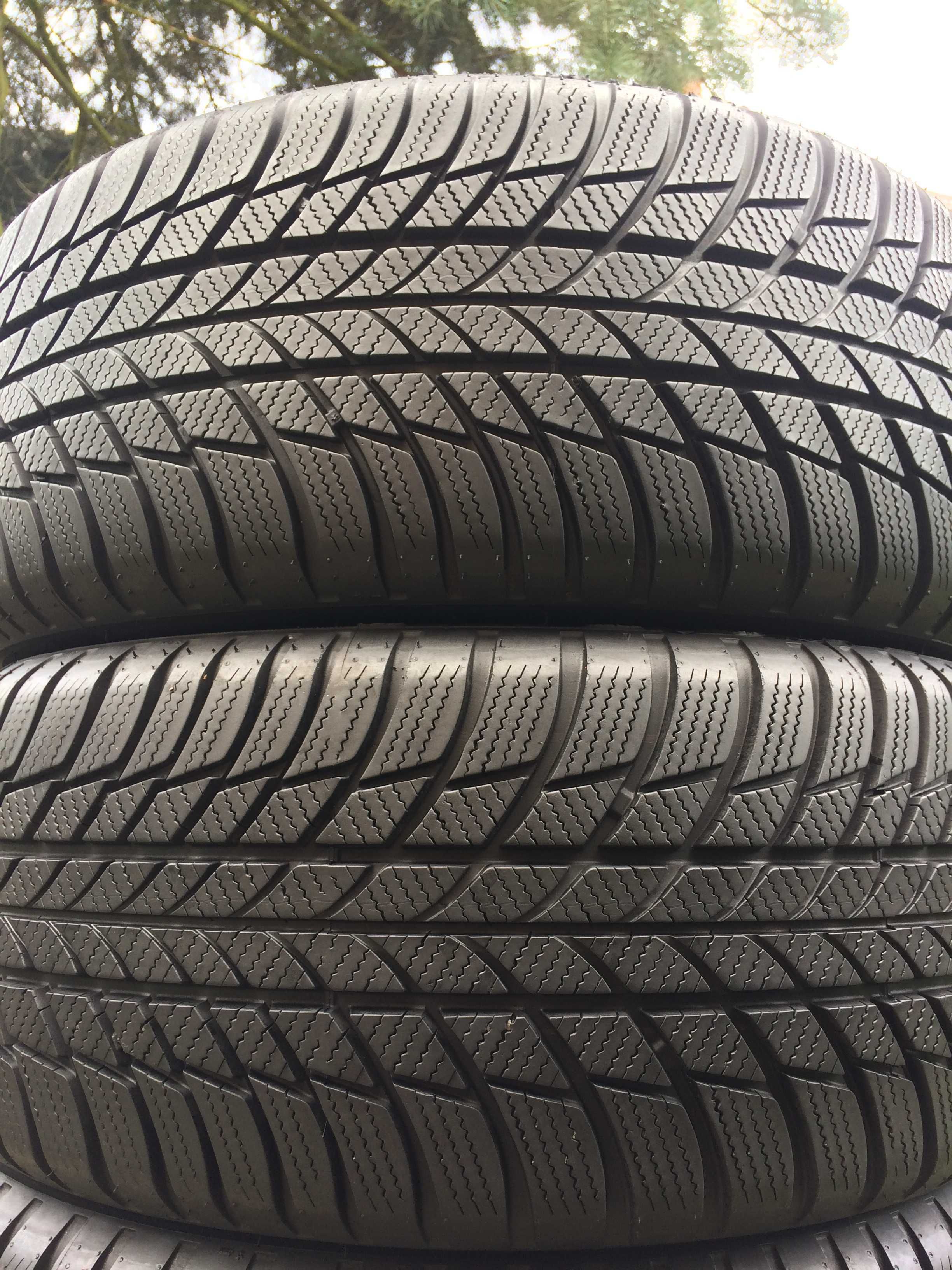 BRIDGESTONE Opona zimowa Blizzak LM001 225/50R17 98H XL AO