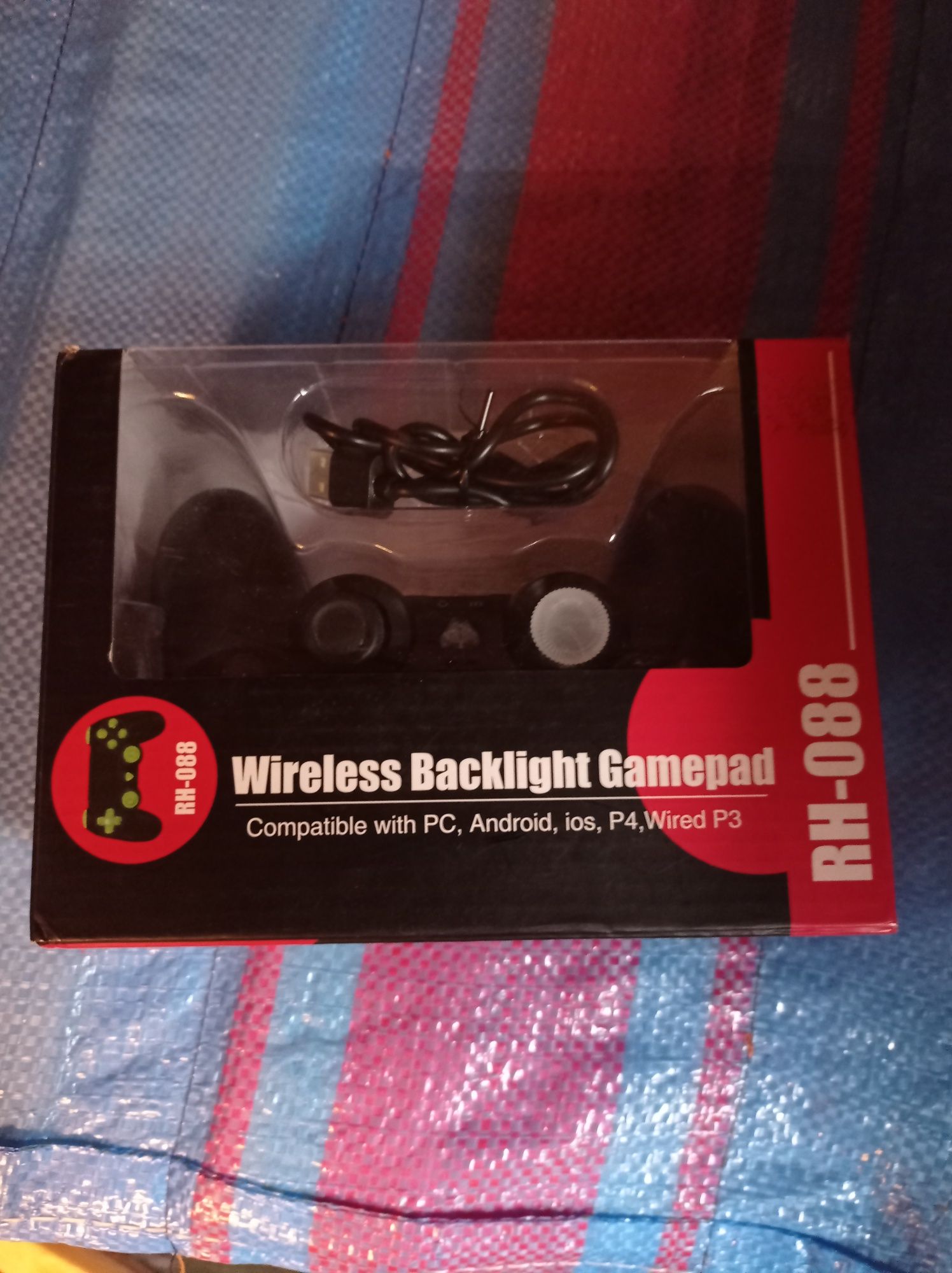 Pad bezprzewodowy do ps4