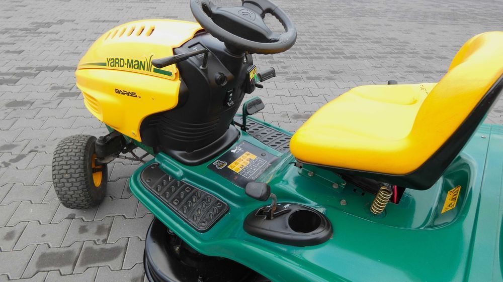 Traktorek kosiarka Yard-Man AE5150 (301202.4) - Baras