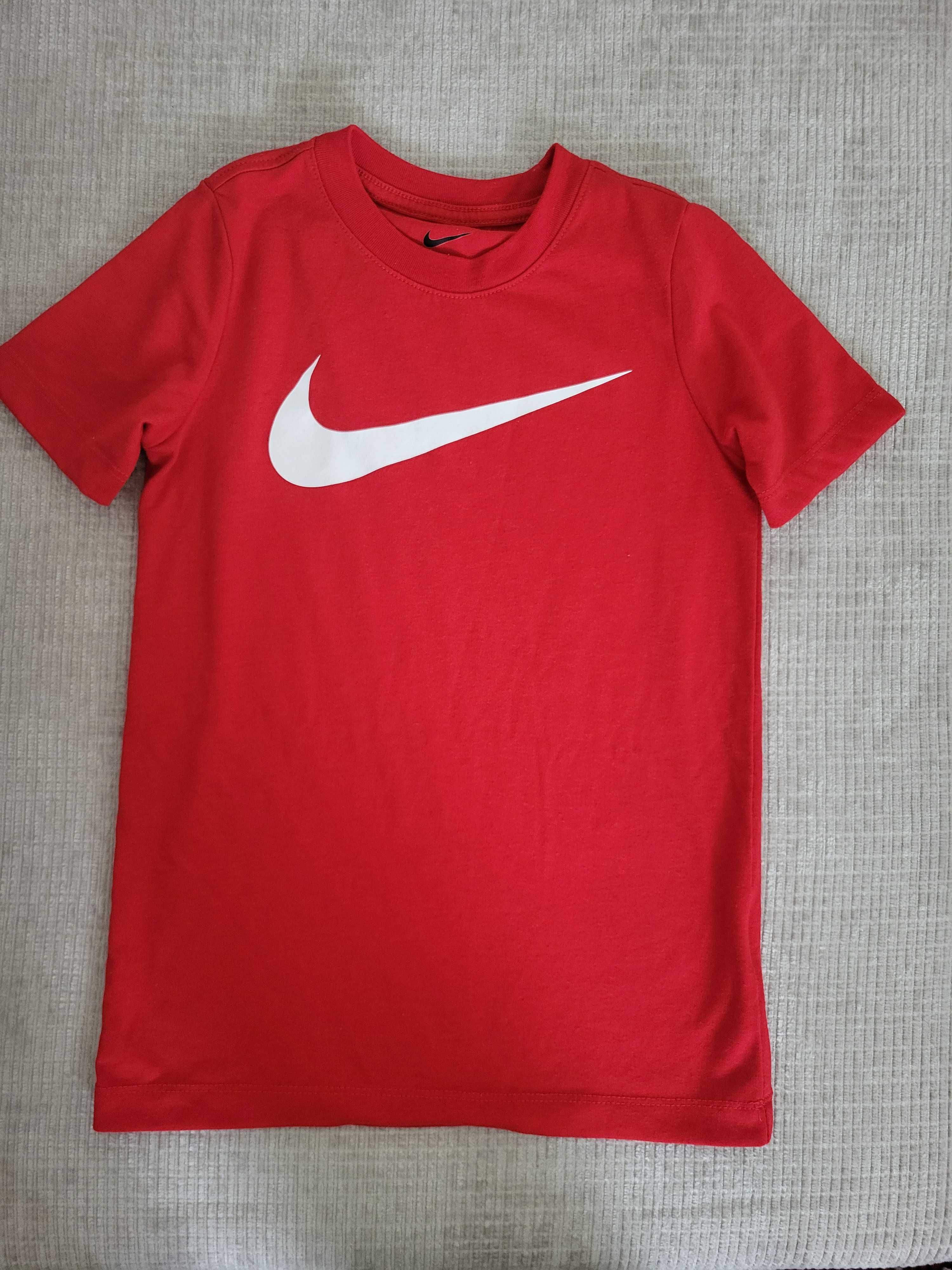 Koszulka NIKE rozm.128
