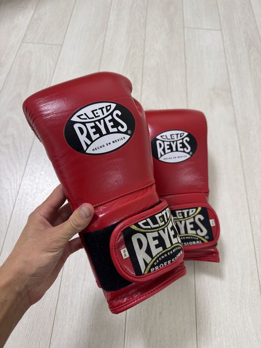 Новые боксерские перчатки Cleto Reyes 14 Oz