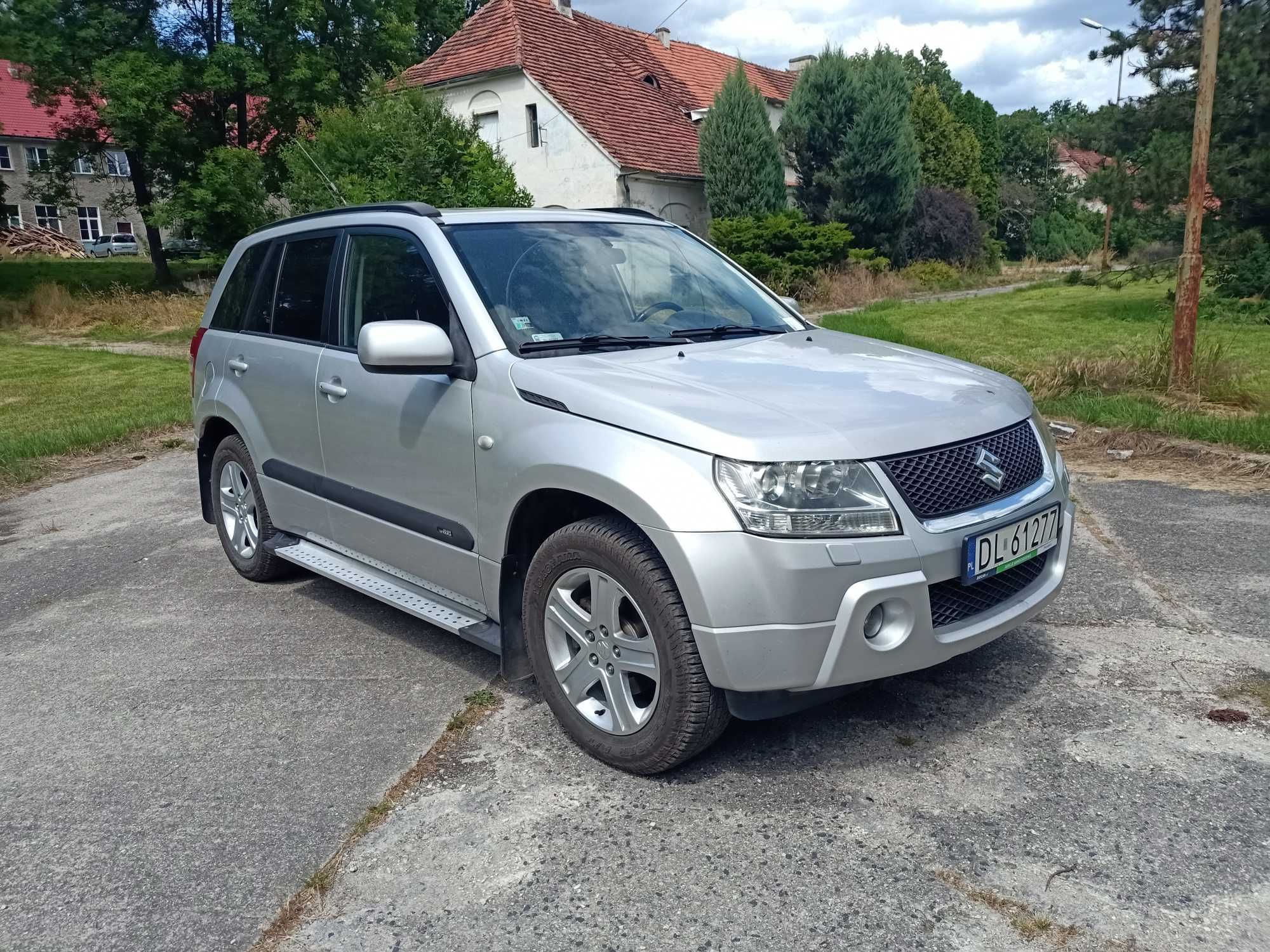 Suzuki  Grand Vitara 2.0 Benzyna 4x4 PL