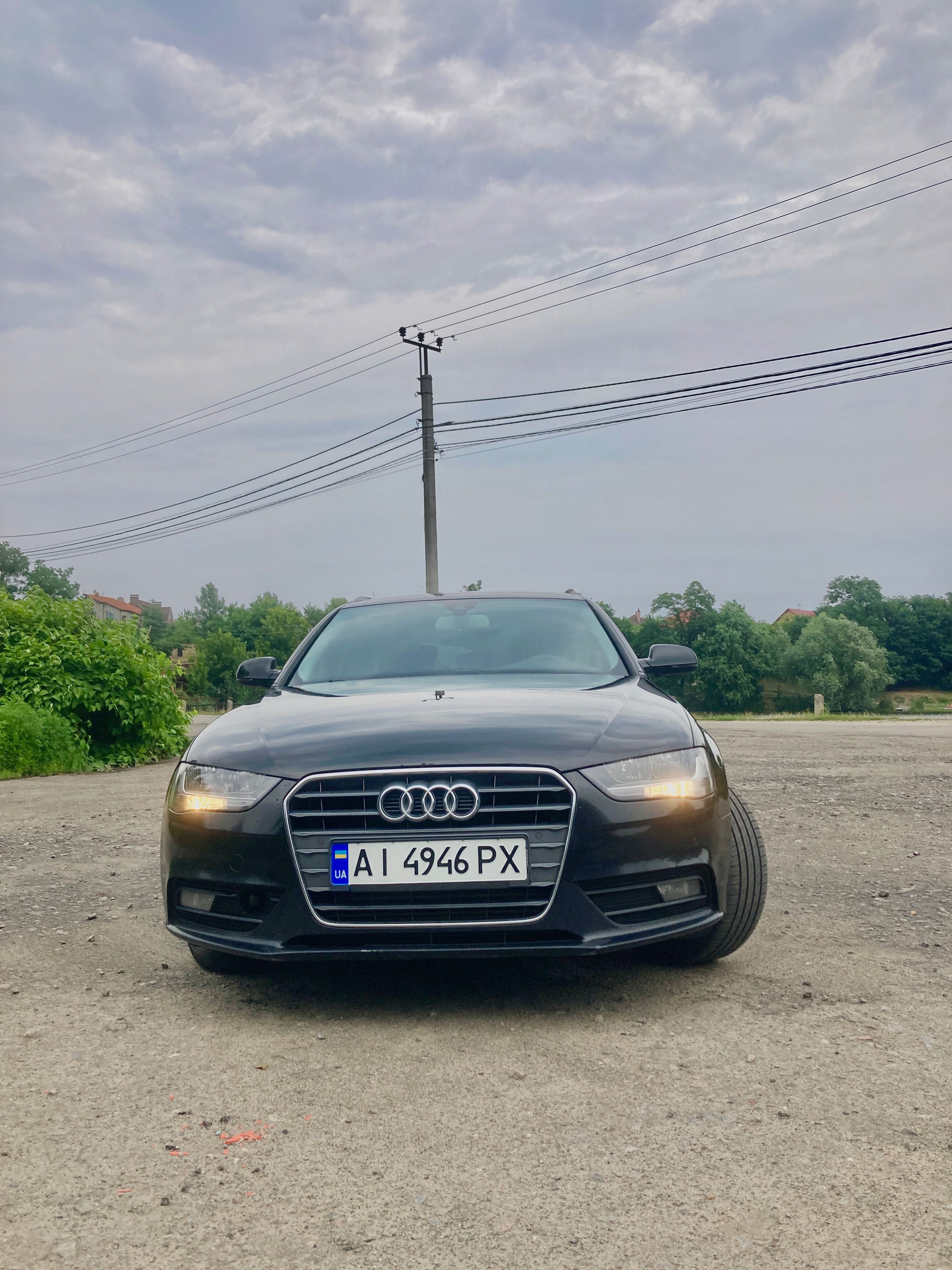 Audi A4 2012 року