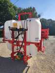 Opryskiwacz zawieszany LISICKI 1000l / lanca 15m stabilizacja HYDRAULICZNA