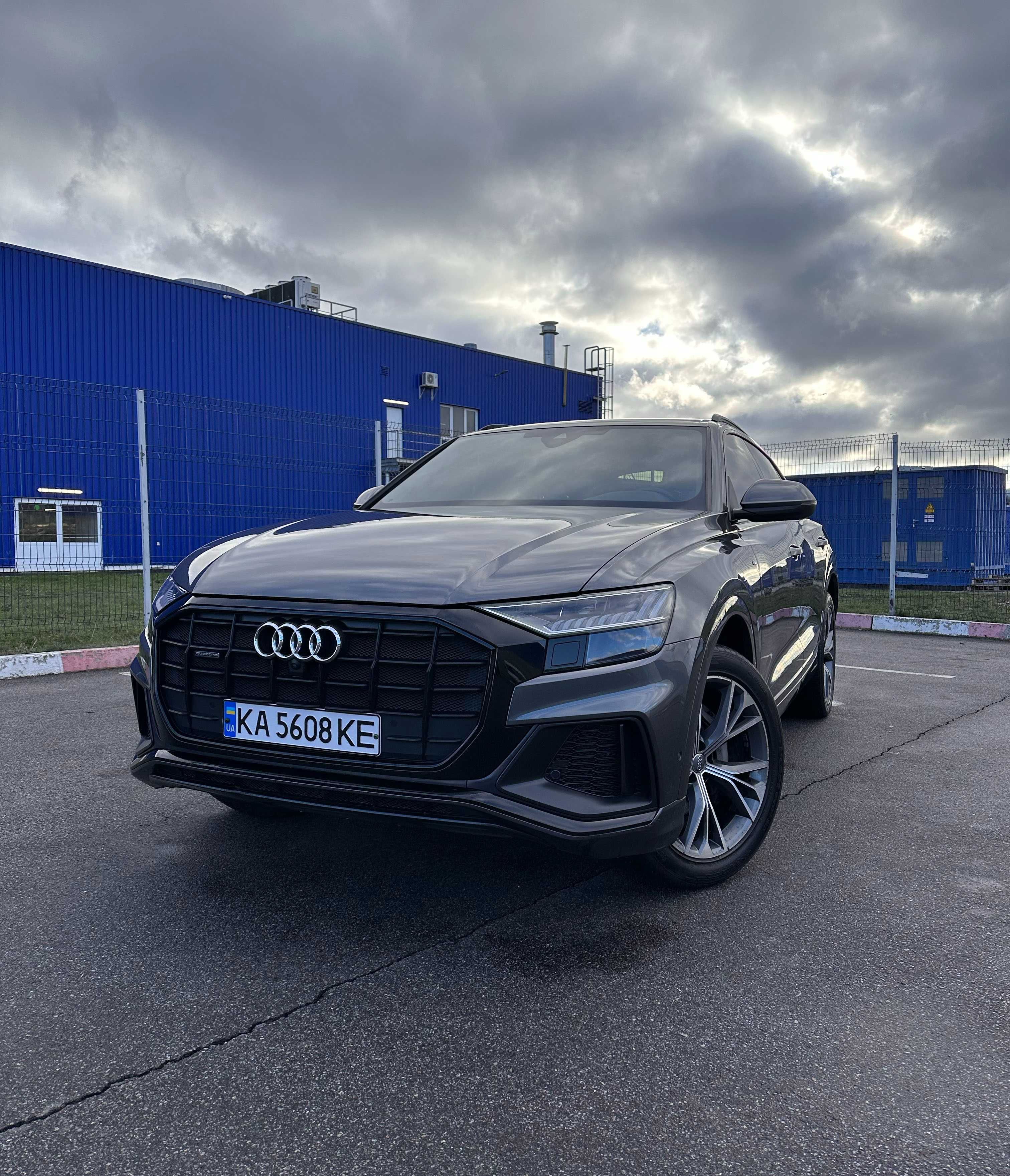 Audi Q8 S-line 55 tfsi