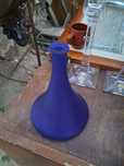 Garrafa azul vidro opalino