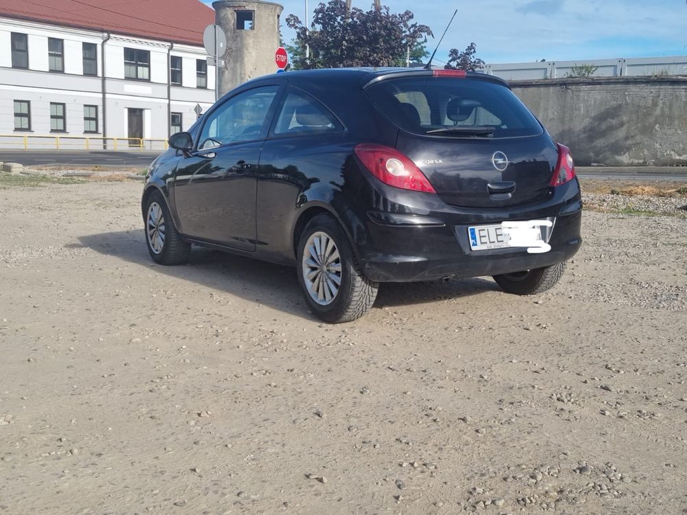 Opel Corsa D, 2009