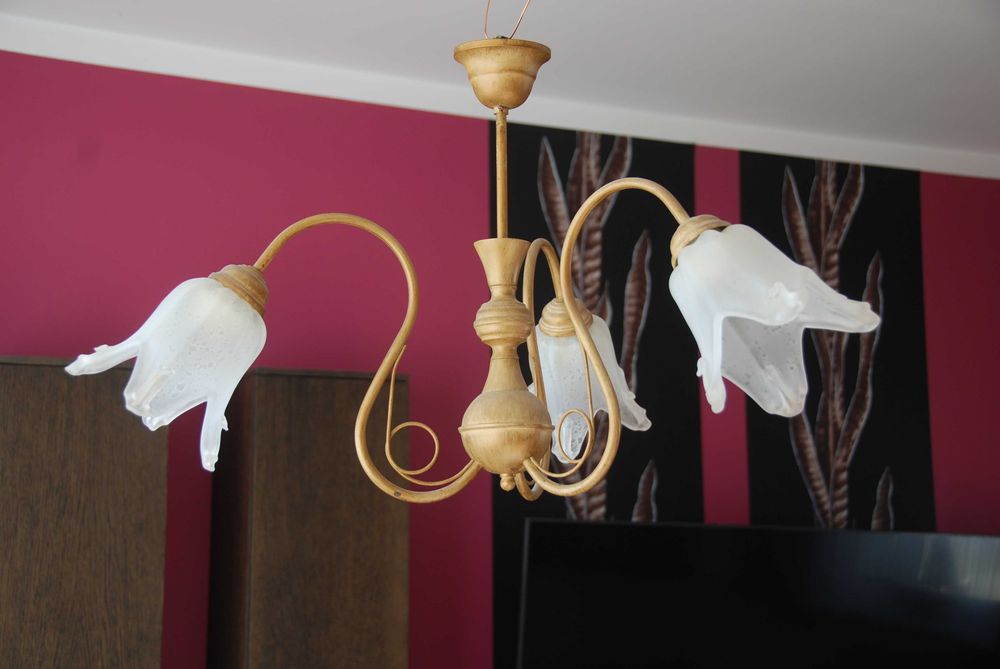 Żyrandol lampa wisząca na 3 żarówki