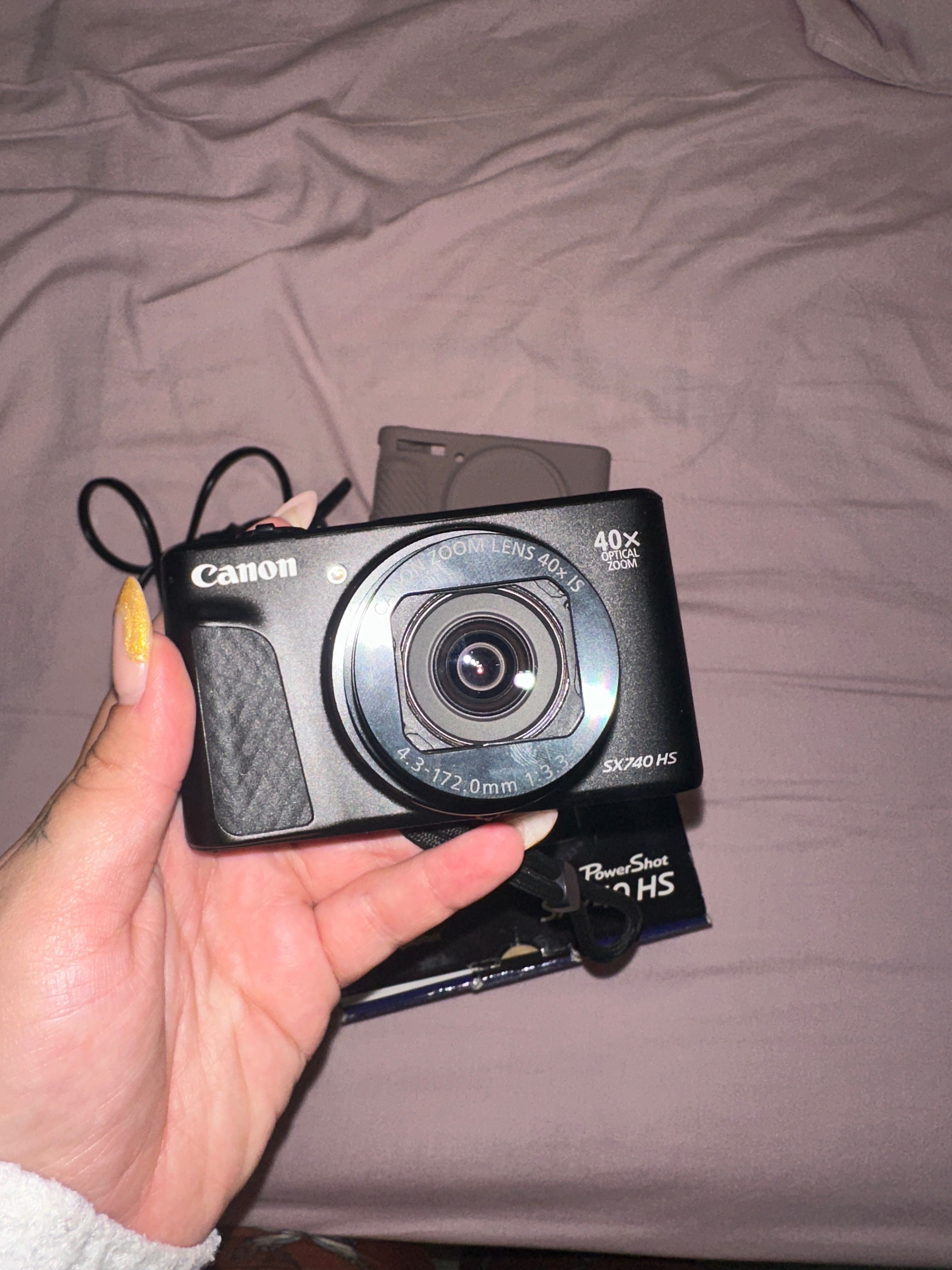 Vendo Cânon Sx740 HS