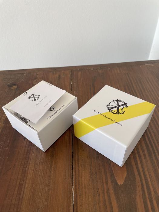 Relogio Christian Lacroix CXL