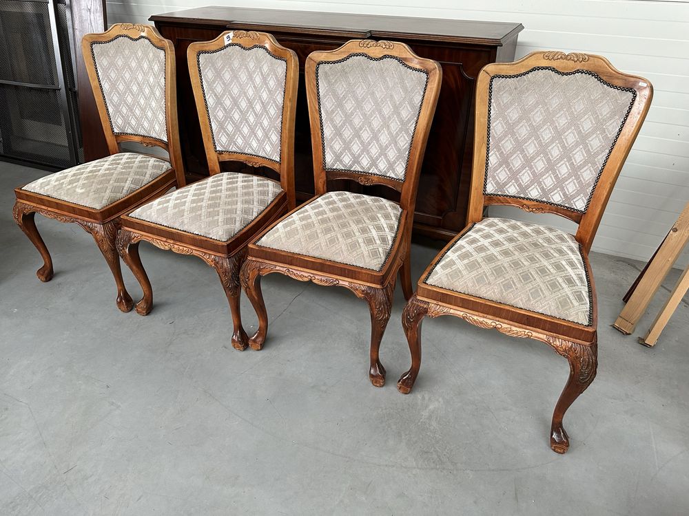 Ładne dębowe krzesła - meble holenderskie