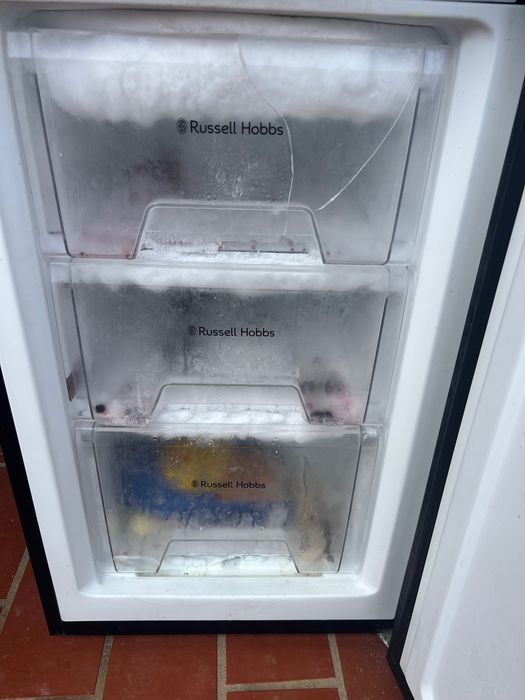 Freezer Russell Hobbs