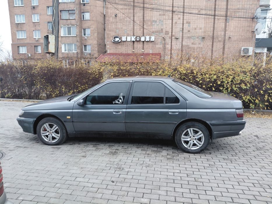 Продам пежо на газу