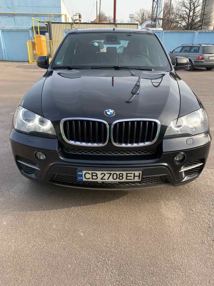 Продам гарне авто BMW X5. 2012рік.