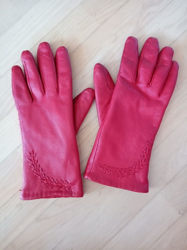 Rękawiczki skórzane czerwone damskie