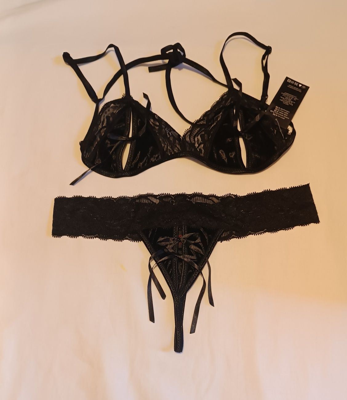 Conjunto Lingerie Preta. Soutien Cueca. L/XL