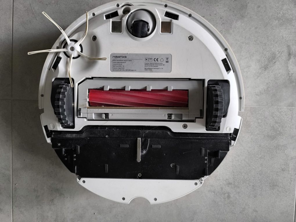 Roborock S7 + stacja opróżniająca i akcesoria