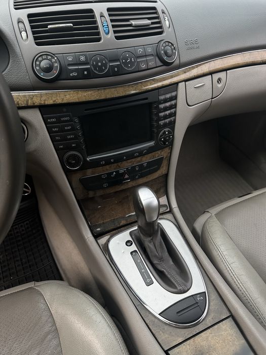 Mercedes Benz E270 de 2003