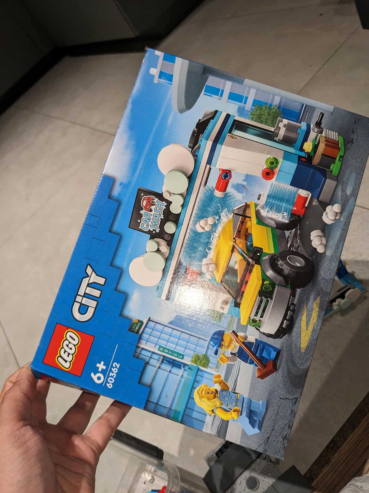 LEGO City Myjnia samochodowa 60362 zestaw używany