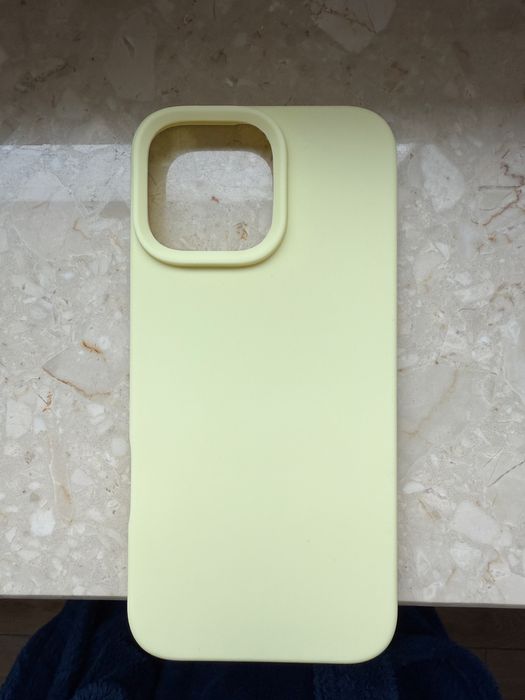 Nowy etui na iPhone 16 pro max