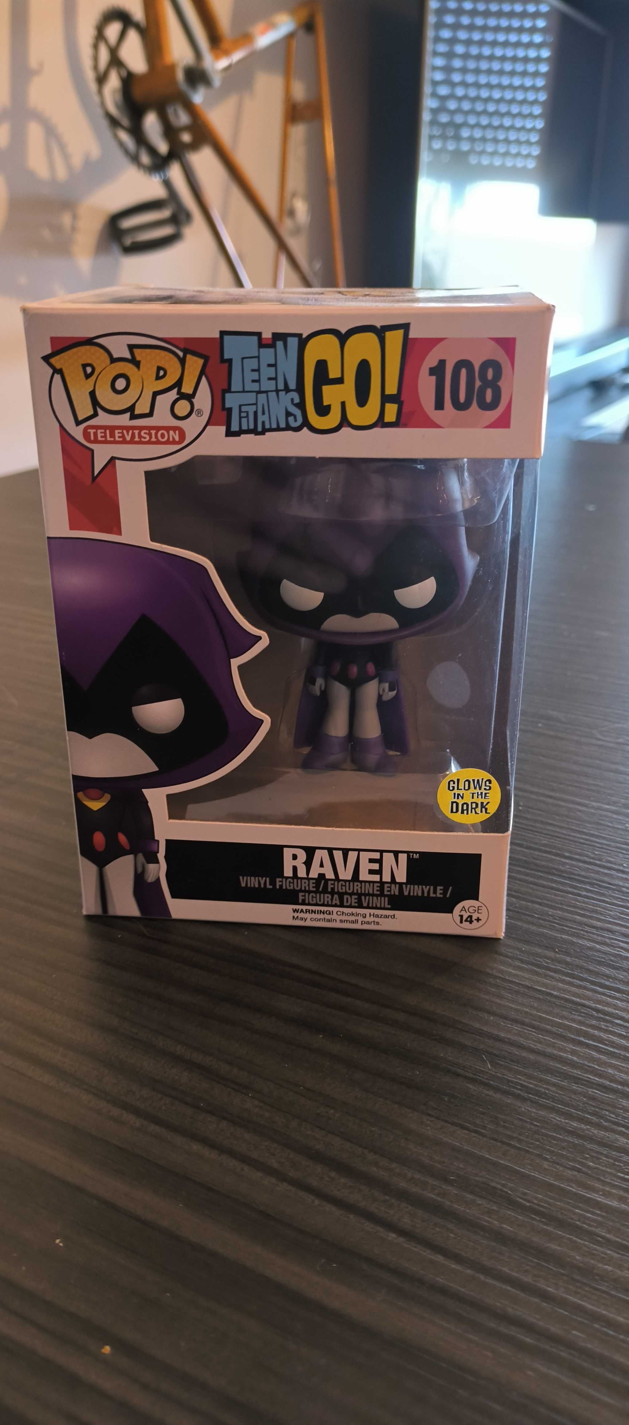 Pop funko Raven glow