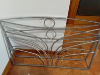 Cabeceira de cama e fundo