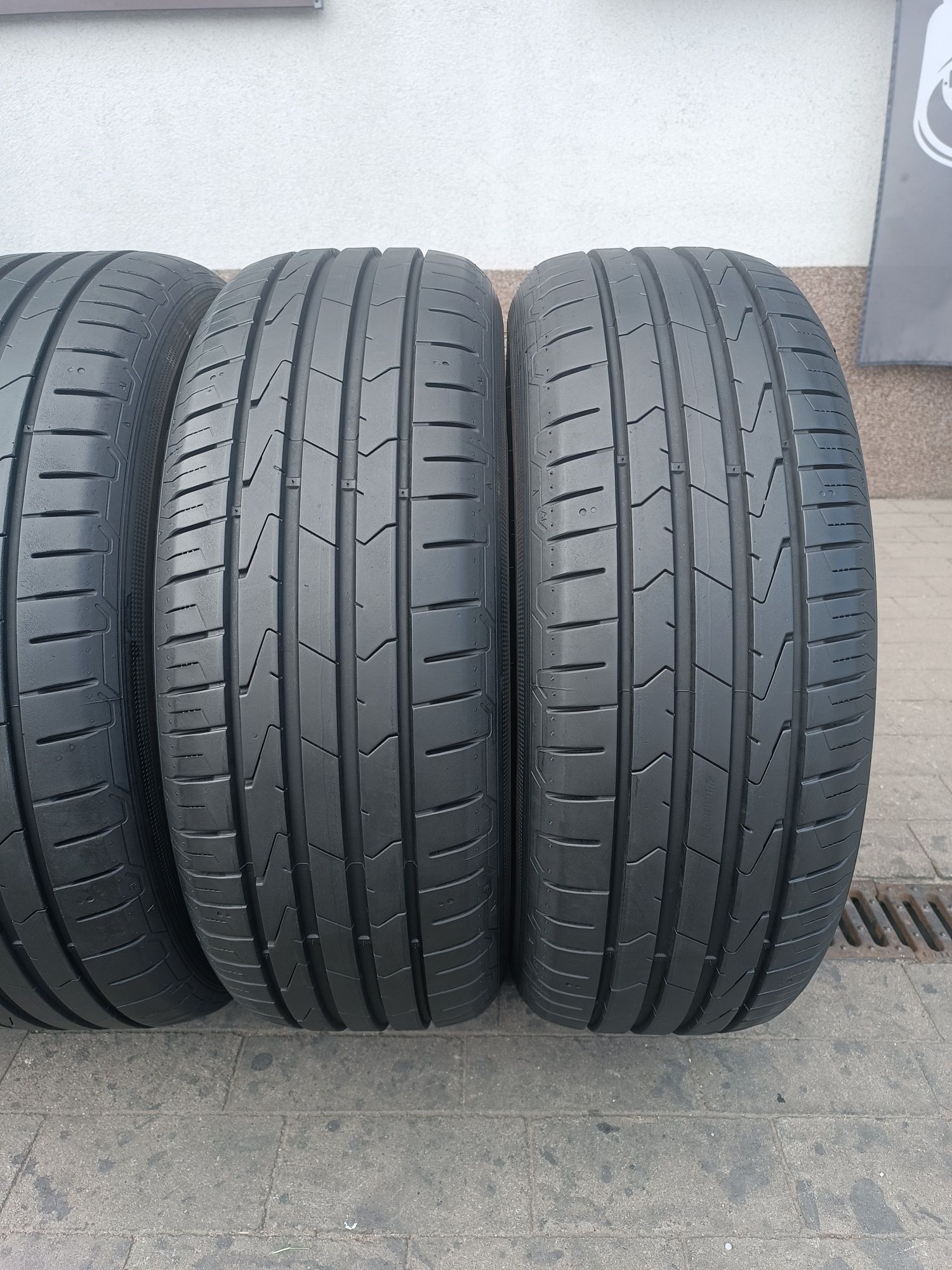 215/60R16 Hankook Ventus Prime 3