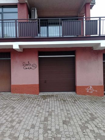 Garaż 28m Szmaragdowa 24, sprzedam