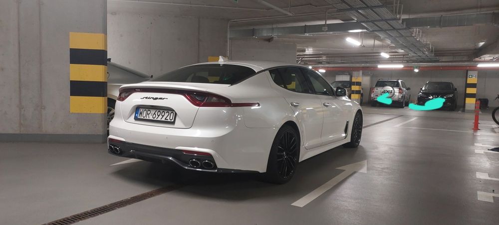 KIA Stinger biała perła 2018