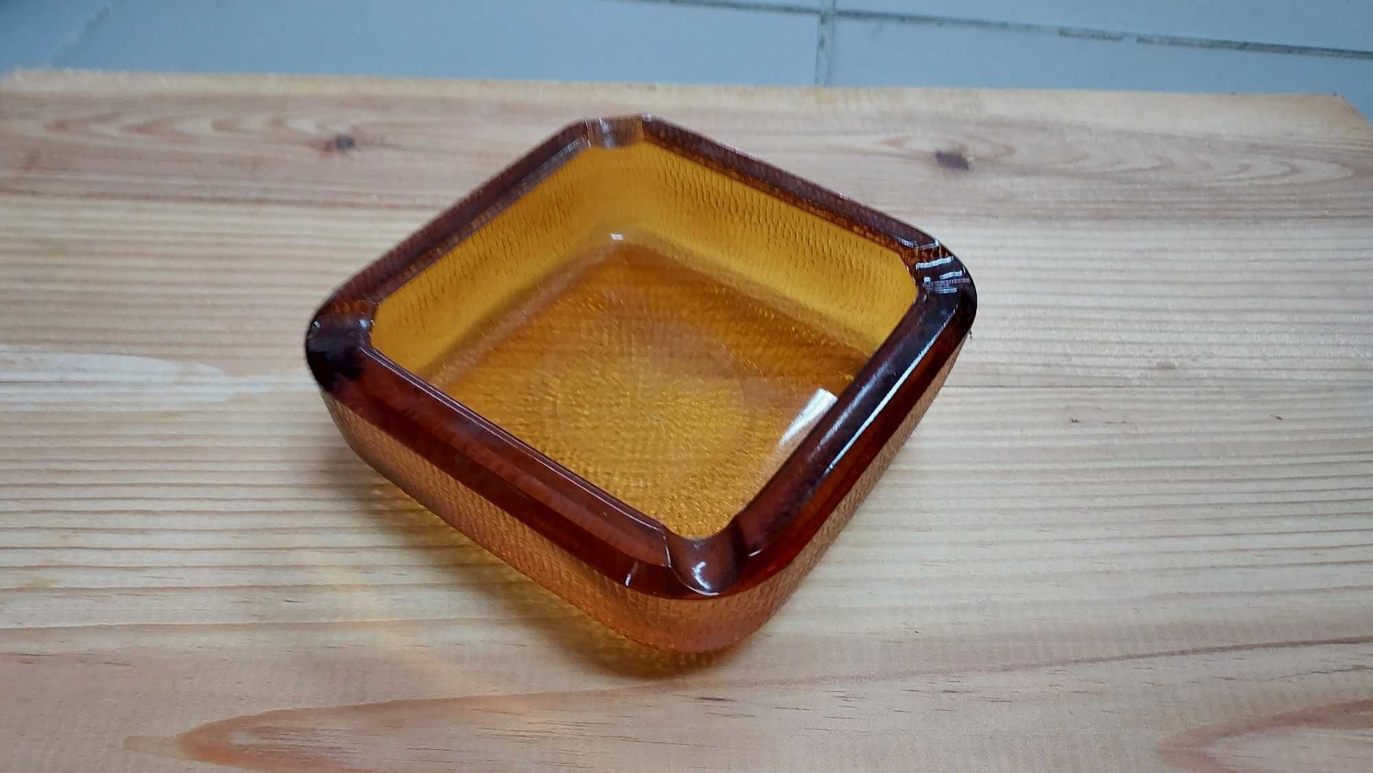 Cinzeiro vintage de vidro