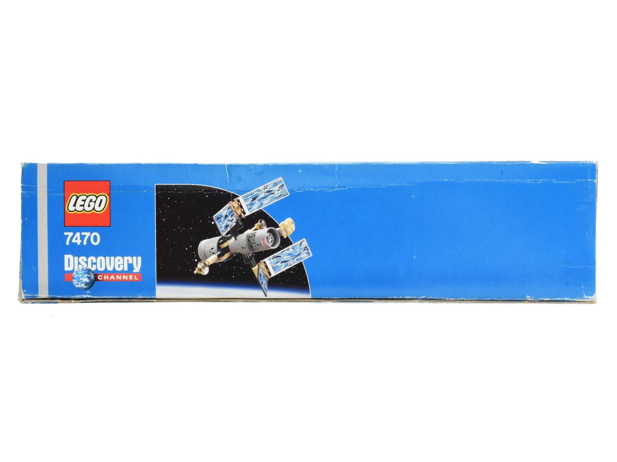 LEGO 7470 Wahadłowiec Discovery i Teleskop Kosmiczny Hubble'a 2003