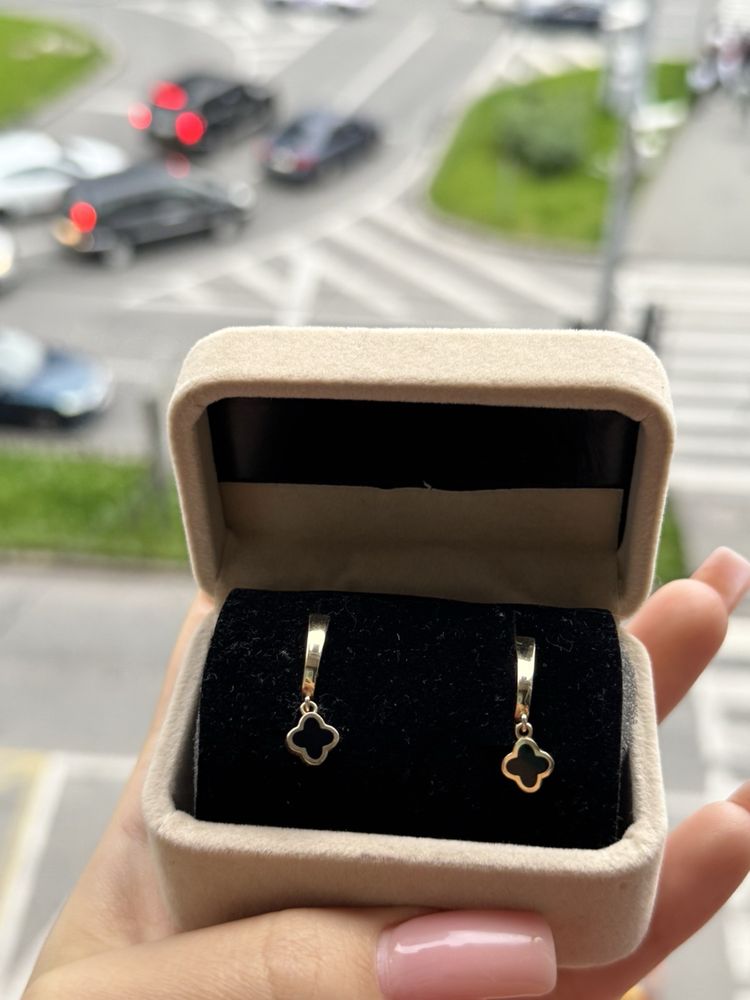 Серьги золотые новые 585 проба,клевер