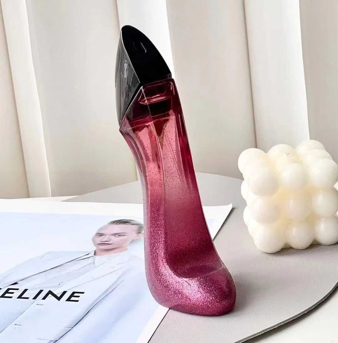 Carolina Herrera Fearless Queen High Heels Charm Perfumy EDP80ml