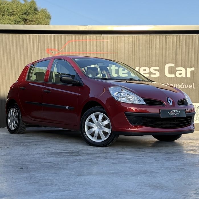 Renault Clio 1.2 16V Confort Authentique