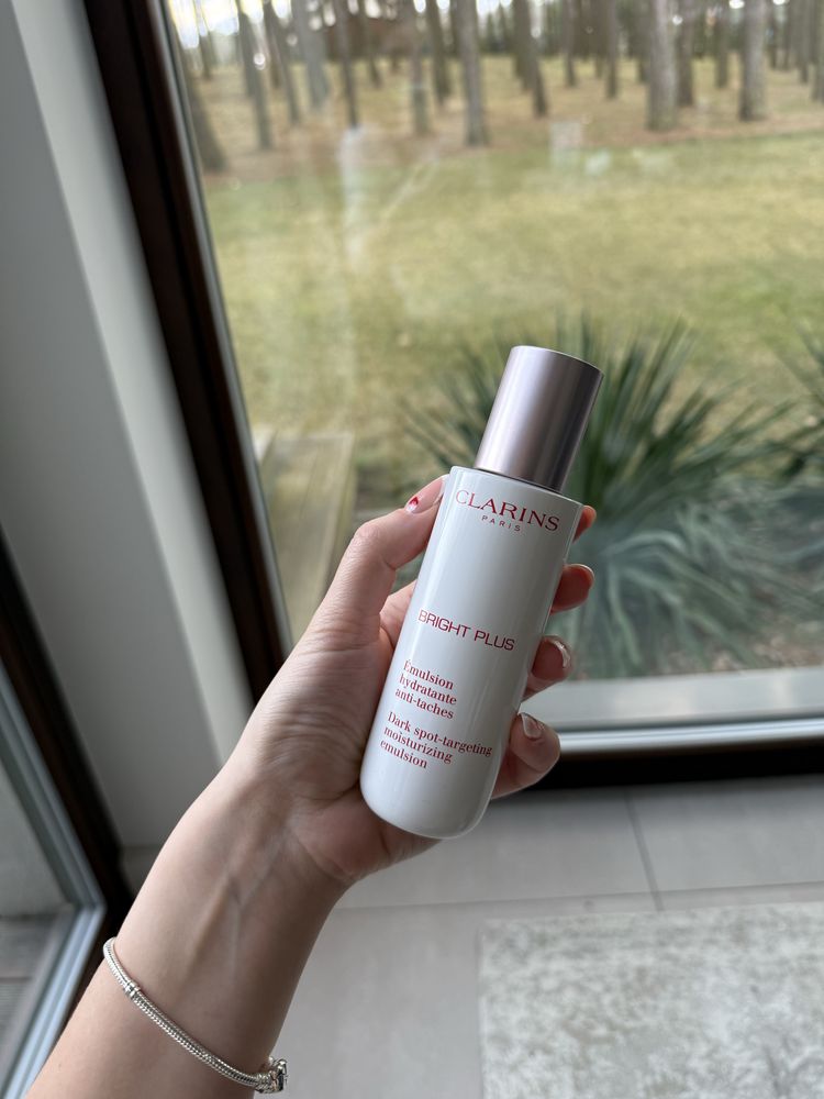 Emulsja do twarzy Claris Bright Plus Emulsion Hydrante 75 ml