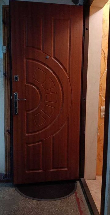 Продам  отличную 2 к.кв.на Салтовке 603 м/р