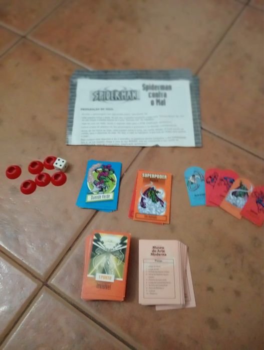 Jogo de tabuleiro spider-man