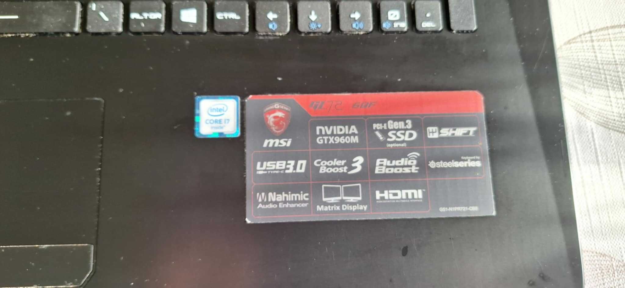 Laptop uszkodzony