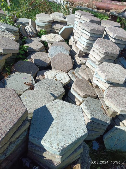 Плитка тротуарна  бруківка