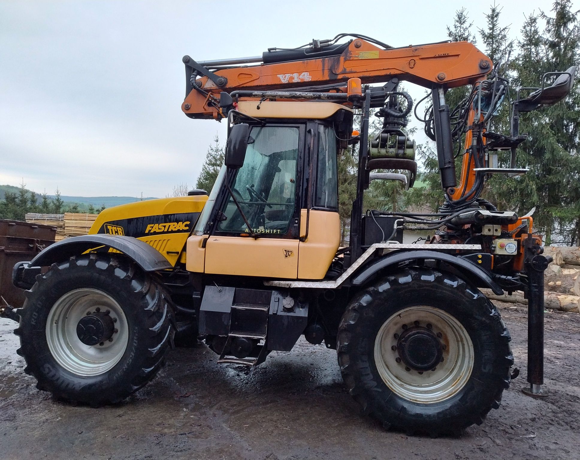 JCB FASTARAC 3185 70km/h vom tuz hds