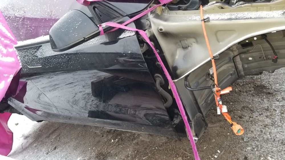 Tesla model Y (тэсла модель Y) двери