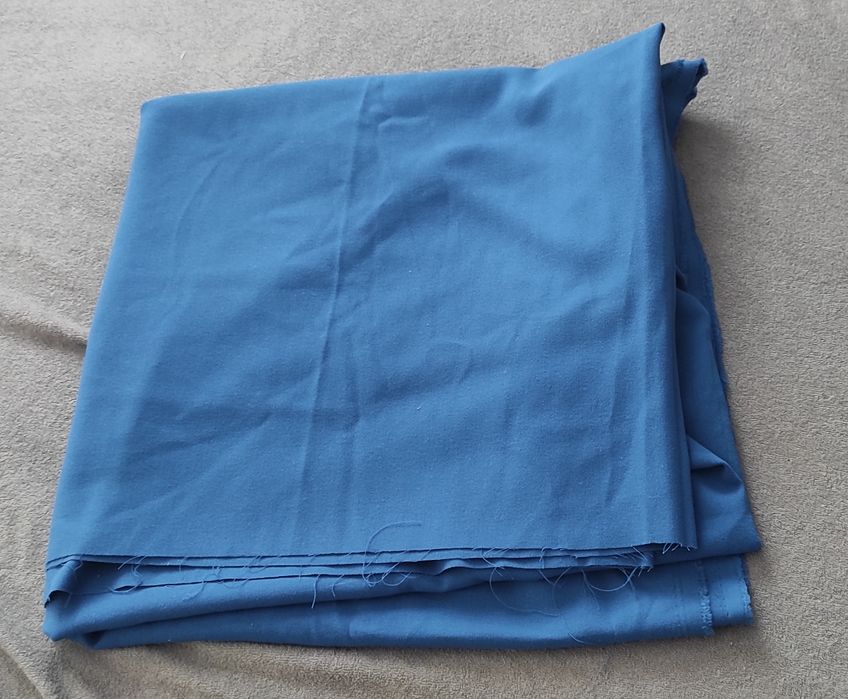 Materiał/Tkanina 150 x 140 cm