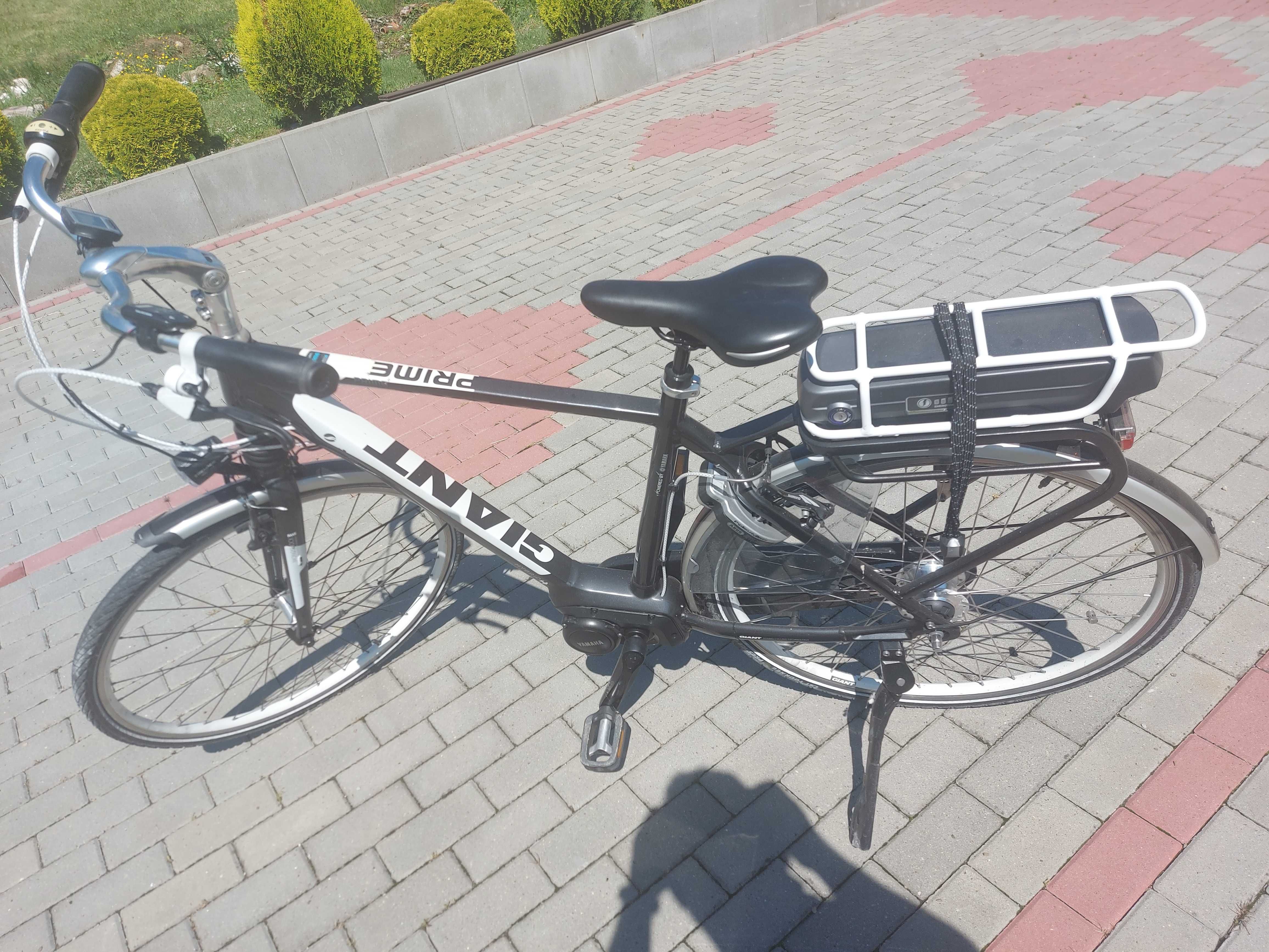 Rower Elektryczny Giant Prime z napędem Yamaha