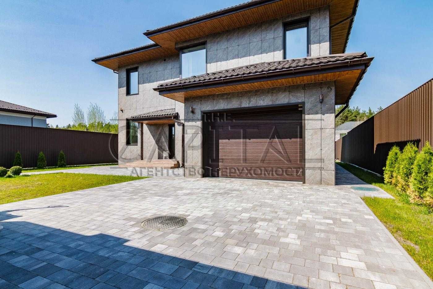 Продаж чудового будинку Деснянський р-н Путивльська 297 м2