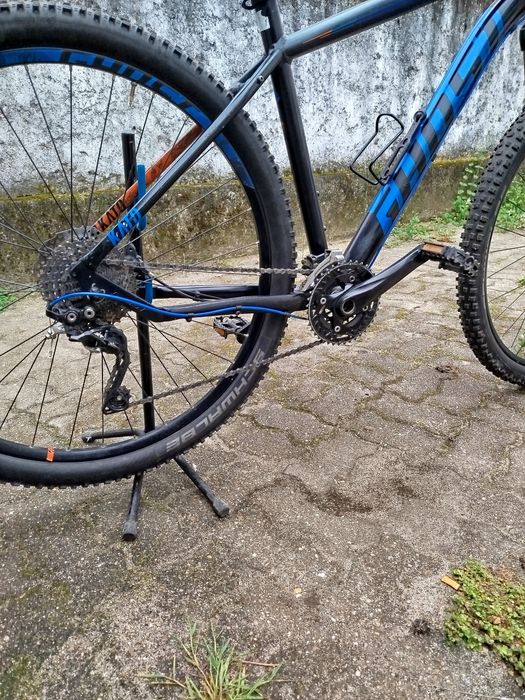 Bicicleta roda 29 BTT rockshox ar