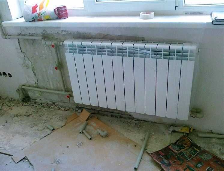 Поменять батарею замена радиатора стояков труб сантехники отопления