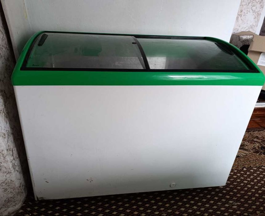 Морозильна камера ларь бу juka m400