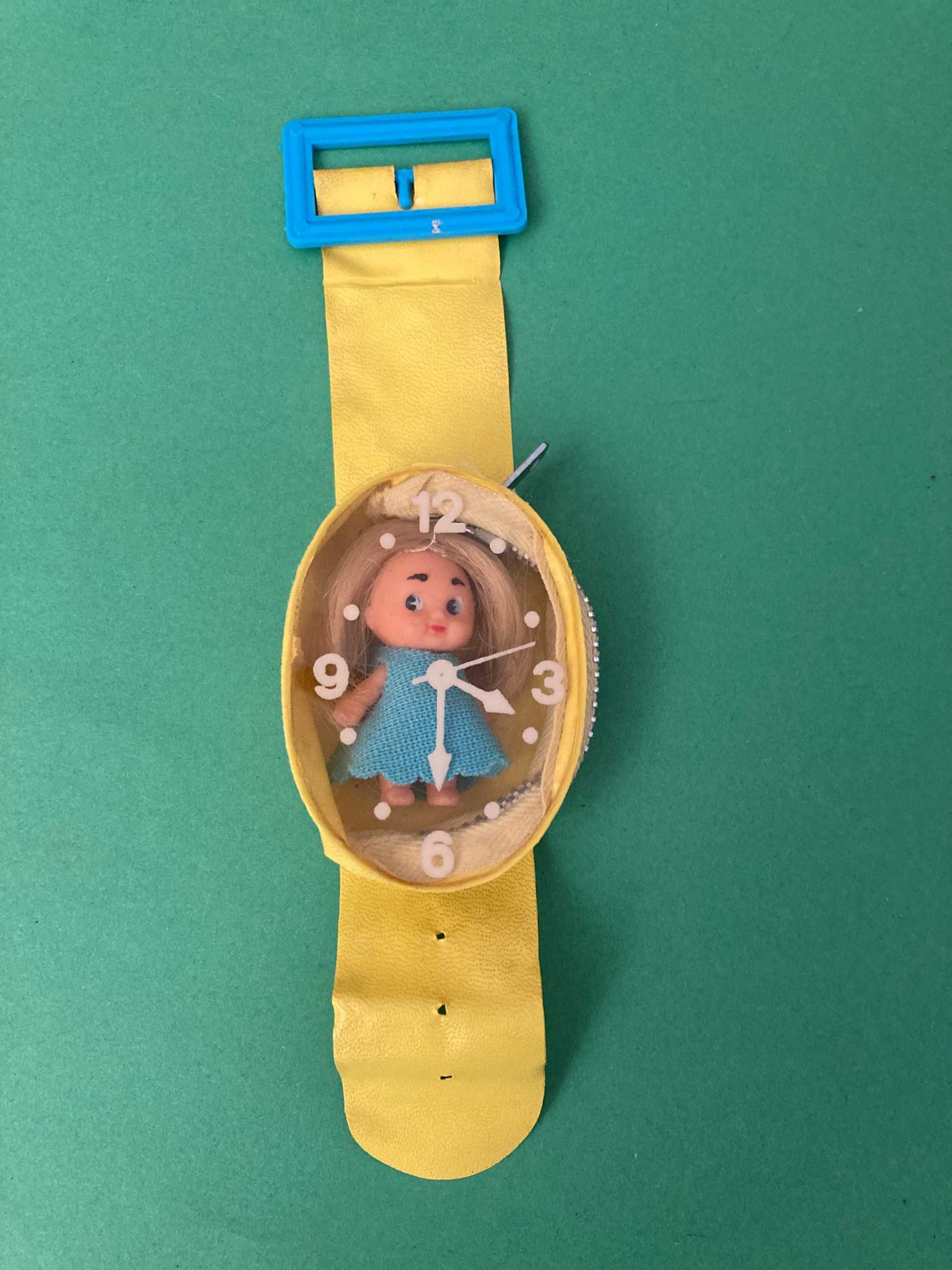 Bonequinhas estilo Liddle kiddle em Relógio Porta-moedas Anos 80