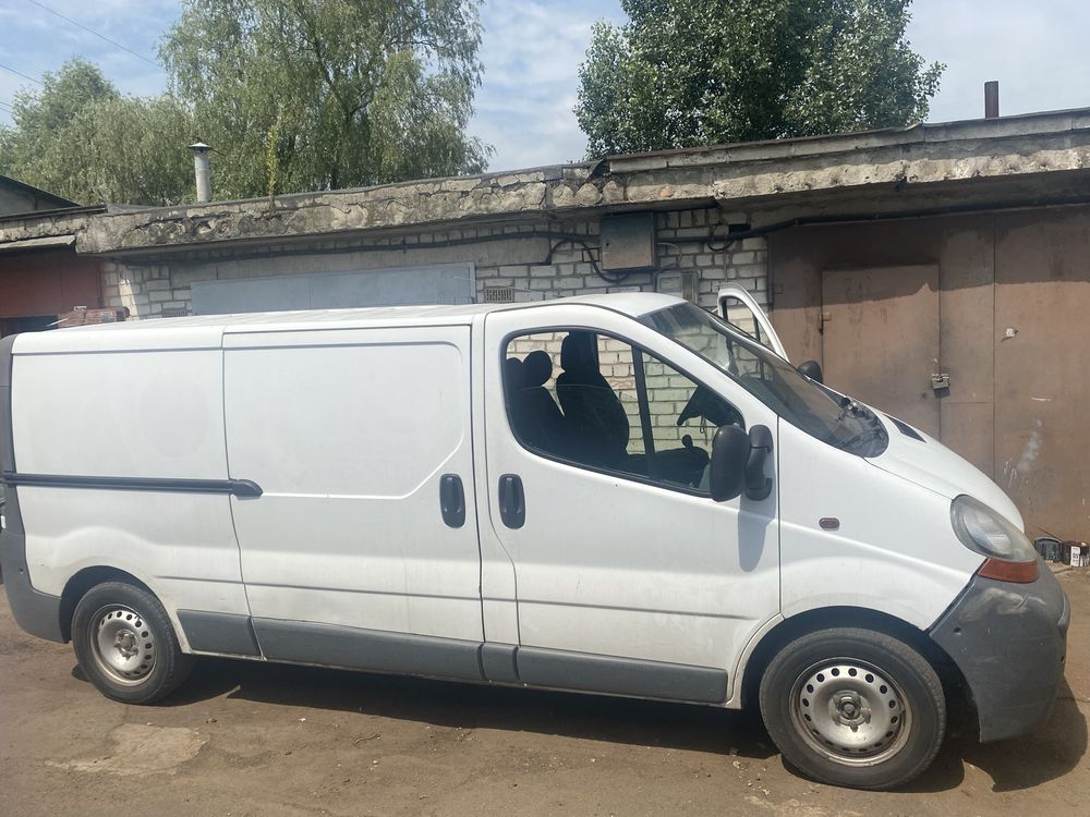 Вантажні перевезення/ перевезення речей/меблів